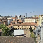 Rent 3 bedroom apartment of 86 m² in Milano