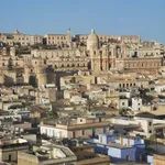 Rent 7 bedroom apartment of 140 m² in Noto