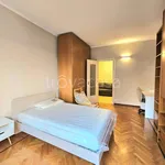 Rent 4 bedroom apartment of 130 m² in Torino