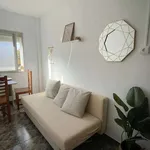 Rent a room of 80 m² in malaga