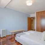 Rent 1 bedroom apartment of 55 m² in porto