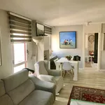 Alquilo 2 dormitorio apartamento de 90 m² en Alicante