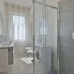 Rent 1 bedroom apartment of 65 m² in bologna