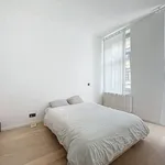 Rent 2 bedroom apartment in Ixelles