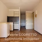 Rent 1 bedroom apartment of 25 m² in La Londe-les-Maures