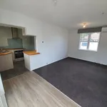 Rent 2 bedroom apartment in Lower Hutt