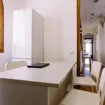 Rent 19 bedroom apartment in Barcelona