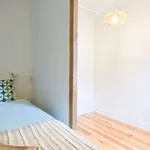 Rent 3 bedroom apartment in lisbon