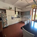 Rent 5 bedroom house of 213 m² in Prato