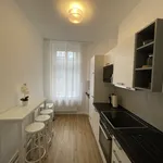 Miete 3 Schlafzimmer wohnung von 65 m² in Magdeburg