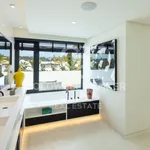 Rent 5 bedroom house of 274 m² in Marbella