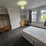 Rent 5 bedroom house in Leeds