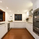 Rent 4 bedroom apartment in Greenslopes