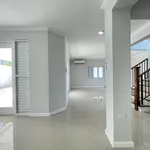 Rent 4 bedroom apartment in Kingston