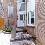 4 bedroom apartment of 4757 sq. ft in Barrie (Innis-Shore)