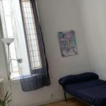 Rent a room of 90 m² in madrid