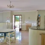 Single family villa, good condition, 300 m², Centro, Ariccia