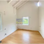 Affitto 5 camera casa di 250 m² in Casalecchio di Reno