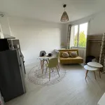 Rent 1 bedroom apartment of 17 m² in Saint-Quentin