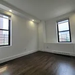 Rent 3 bedroom apartment of 139 m² in New York