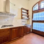 Rent 5 bedroom apartment of 200 m² in Siena