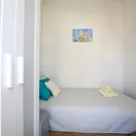 Rent 4 bedroom apartment in Lisbon