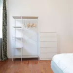 Rent a room in lisbon