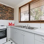 Rent 2 bedroom apartment in Wanniassa