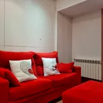 Alquilo 2 dormitorio apartamento de 807 m² en Oviedo