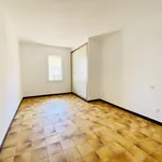 Maison de 84 m² avec 4 chambre(s) en location à CUERS