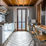 Rent 4 bedroom apartment in Cernobbio