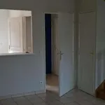 Maison de 75 m² avec 4 chambre(s) en location à Saint-Benoît