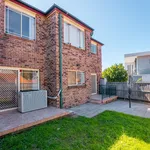 Rent 4 bedroom house in Greenacre