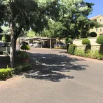 Rent 2 bedroom apartment in Randburg