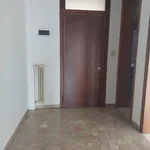 Rent 4 bedroom apartment of 94 m² in Padova