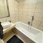 Rent 3 bedroom apartment in Praha 3