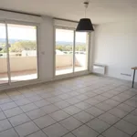 Rent 4 bedroom apartment of 78 m² in Saint Remy De Provence