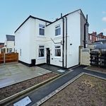 Rent 3 bedroom house in East Midlands