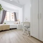 Alquilar 5 dormitorio apartamento en Valencia