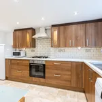 Rent 6 bedroom house in Leeds