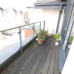 Rent 3 bedroom apartment in South East England