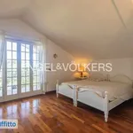 Rent 6 bedroom house of 450 m² in Rome