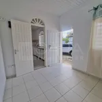 Appartement de 70 m² avec 4 chambre(s) en location à CAYENNE