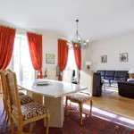 Rent 1 bedroom apartment of 107 m² in Paris