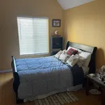 Rent 2 bedroom apartment in Mission Valley