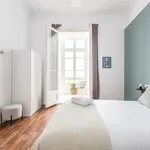 Rent 2 bedroom apartment of 15 m² in Barcelona