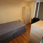 Rent 6 bedroom apartment in Birmingham