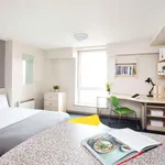 Rent 1 bedroom flat in Leeds