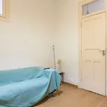 Rent a room in lisbon