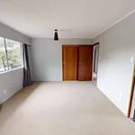 Rent 3 bedroom apartment in Tawa